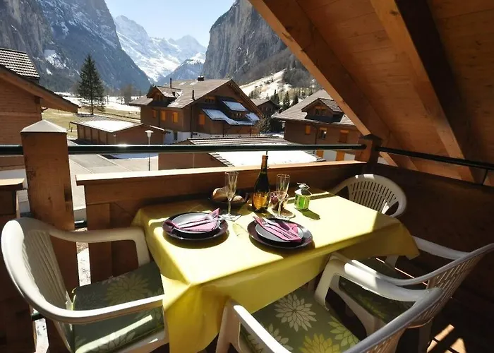 Lejlighed Charming Penthouse Lauterbrunnen