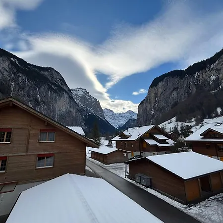 Charming Penthouse Appartement Lauterbrunnen