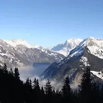Charming Penthouse Lauterbrunnen